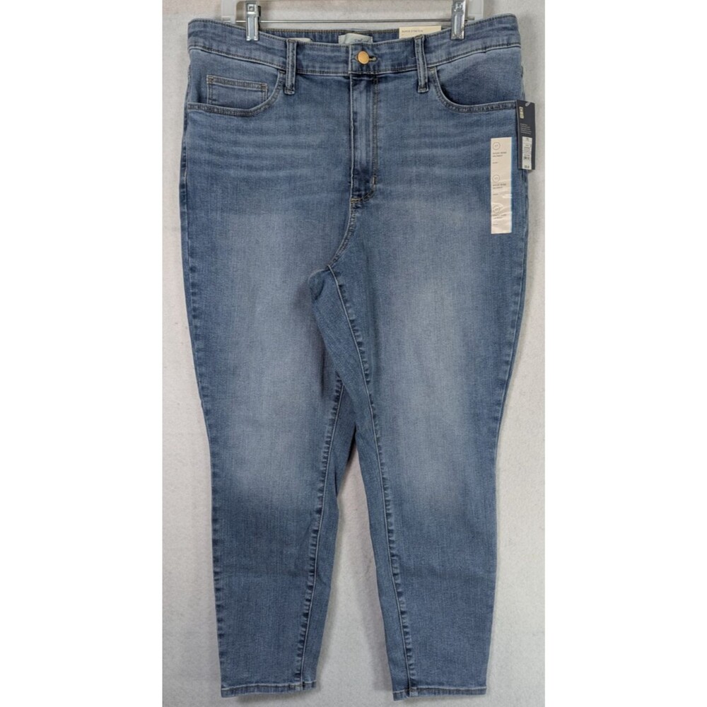 Universal Thread - Women's - High Rise Skinny Slim Leg Stretch - Size 17 Short